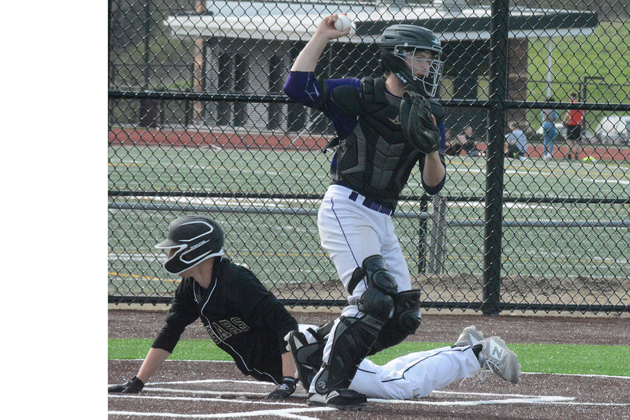 Arlington wins, Lakewood loses in baseball; M-P, MG both win in softball (slide show)