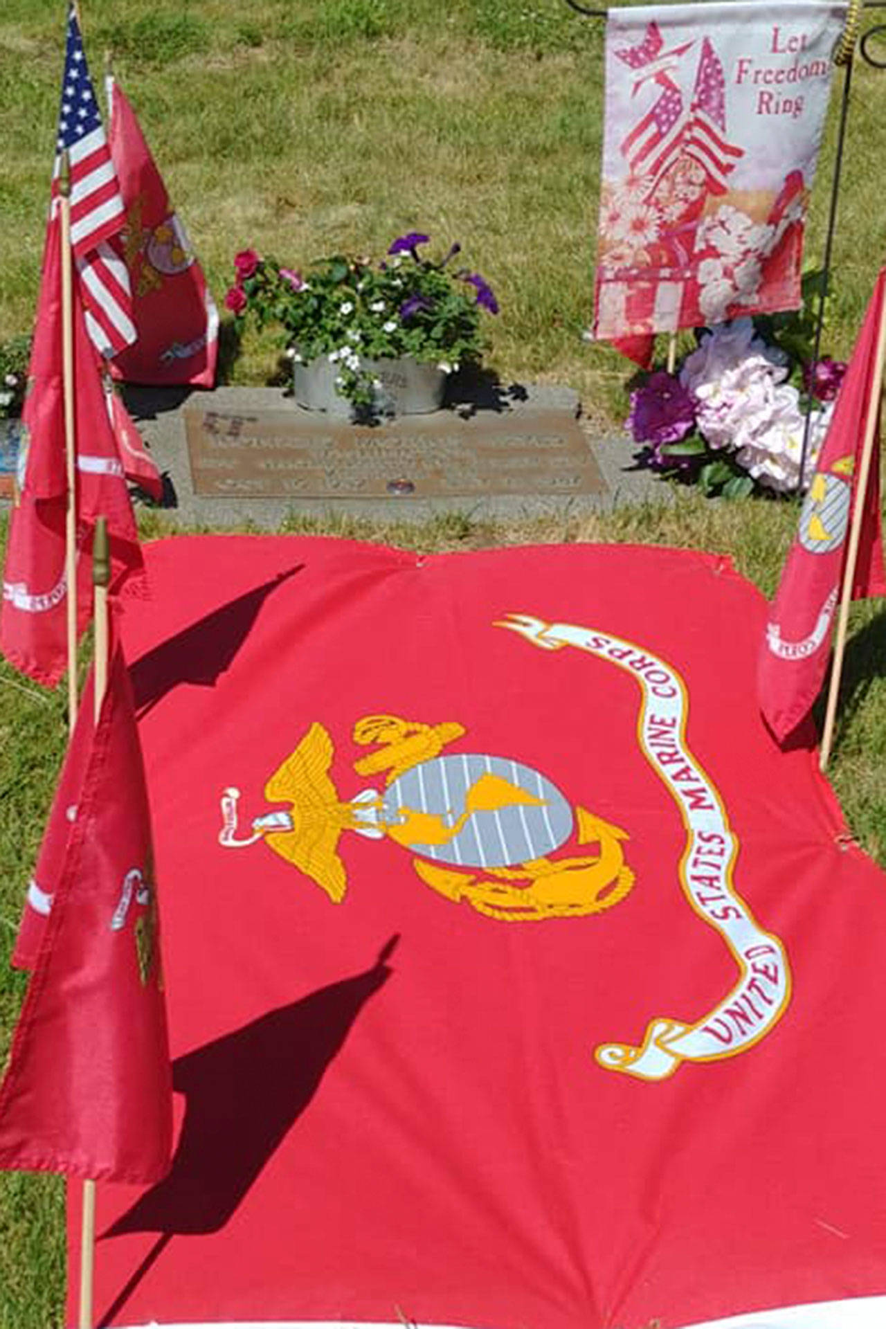 Dedication, decorations key parts of Memorial Day in Marysville (slide show)