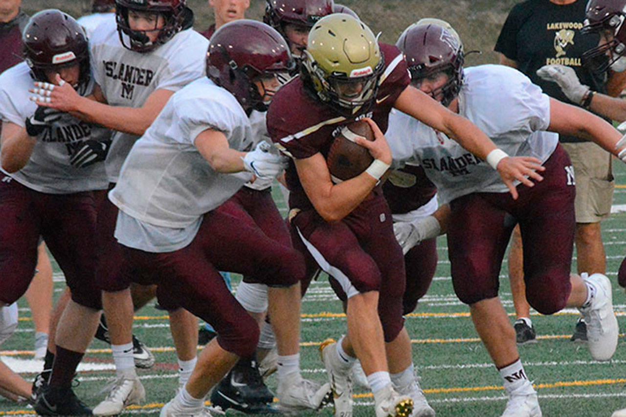 2A Lakewood holds its own at jamboree against two 3A schools (slide show)