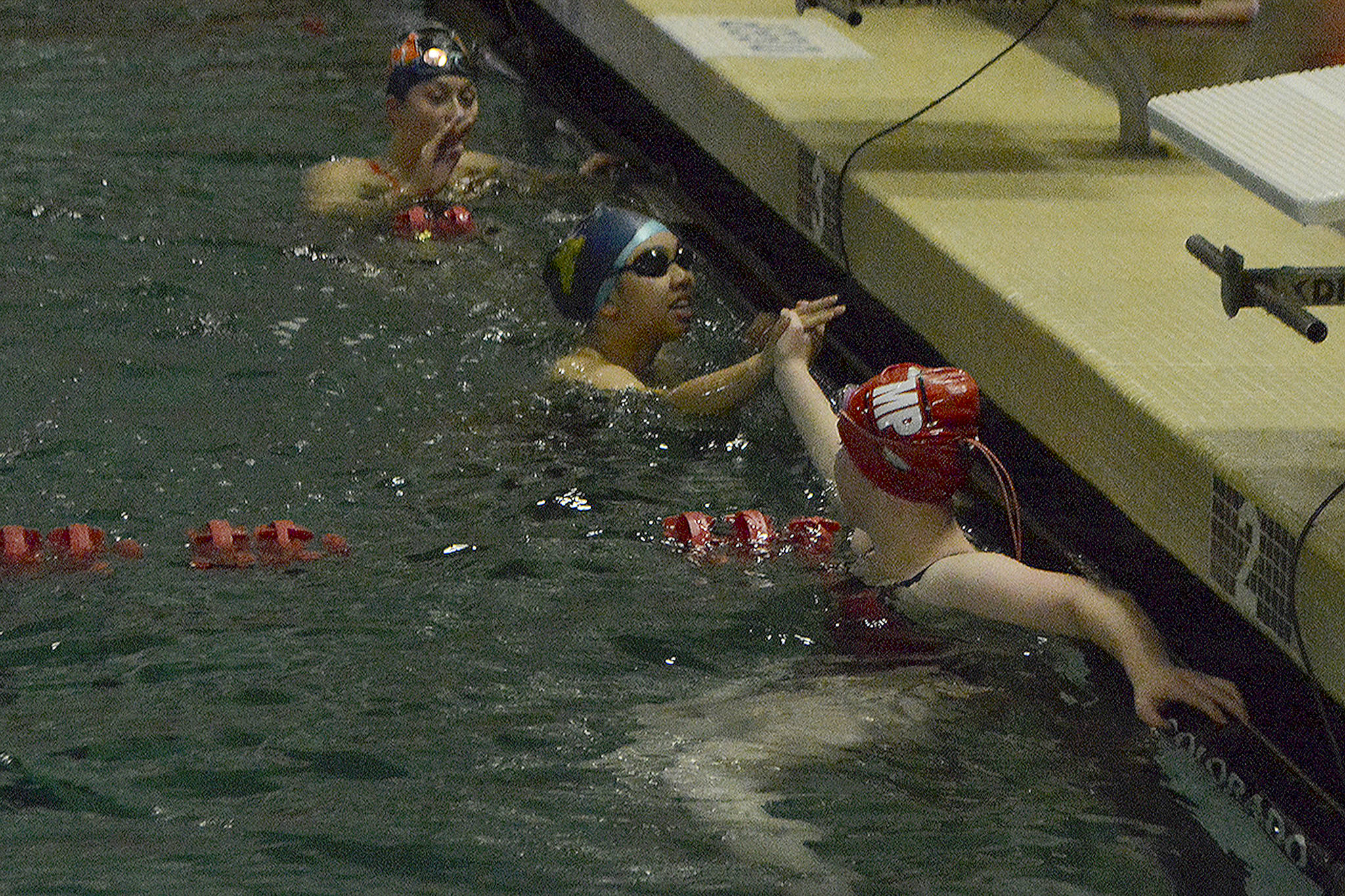 Arlington girls, boys win at the net