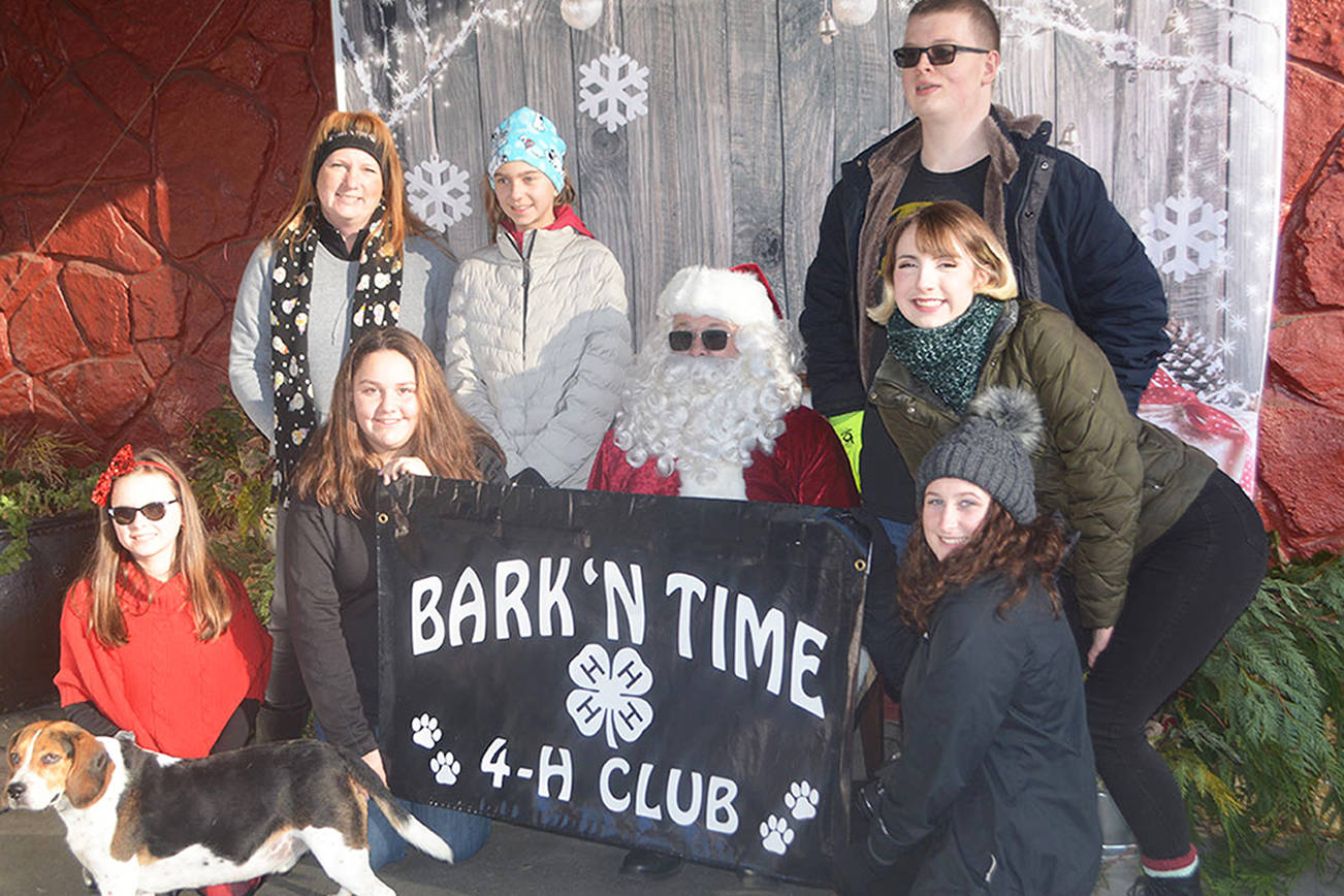 Santa helps out local 4-H Club