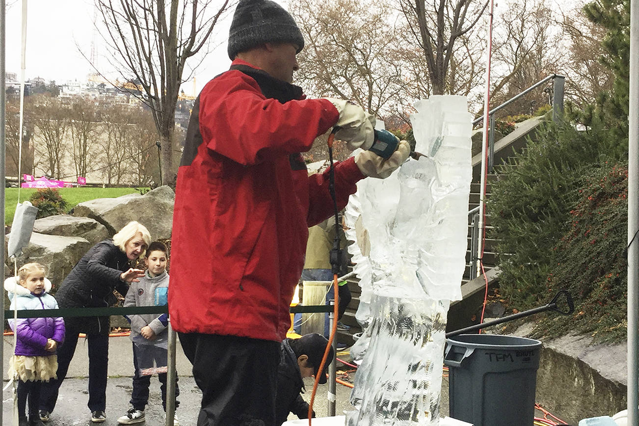Marysville world champion ice sculptor carves works of art one block at a time