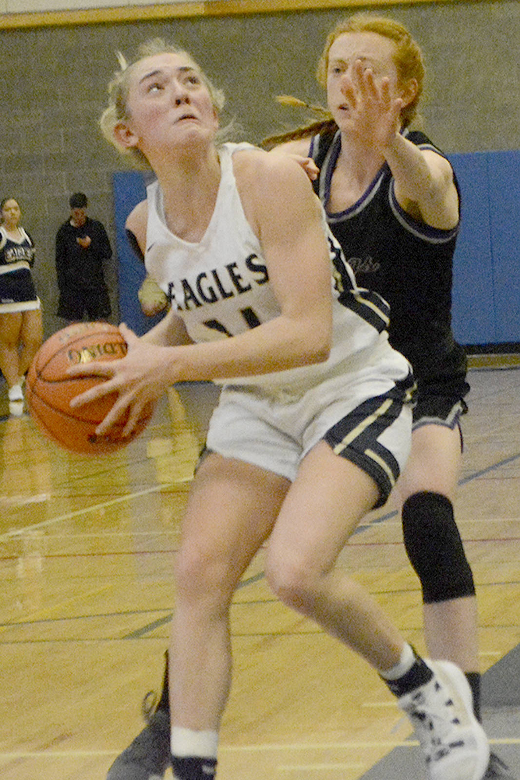 Eagle girls in a rout, play at state Thursday night